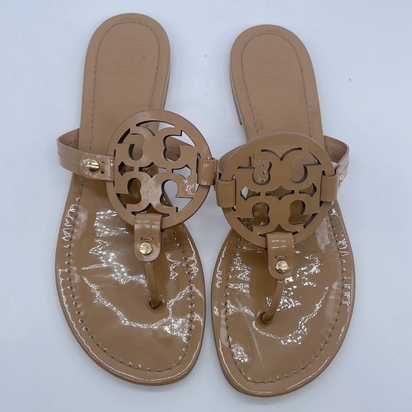 Tory Burch Beige patent leather flat Miller thong t strap sandals 10.5 - Picture 2 of 8
